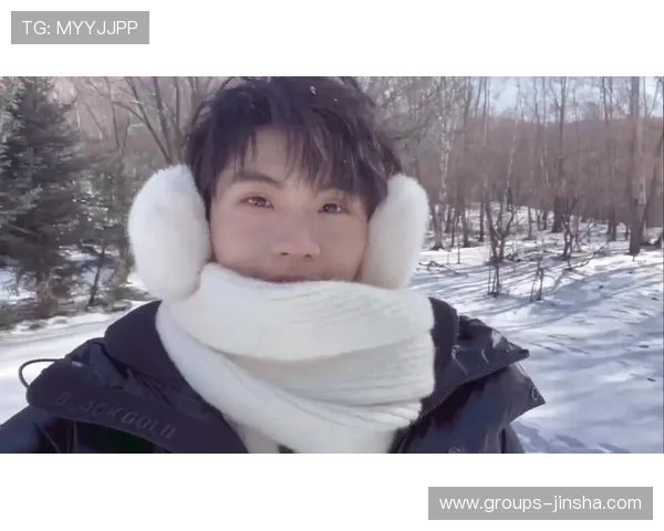 时代少年团马嘉祺挑战吃炫迈游戏，爆笑互动引发粉丝热议